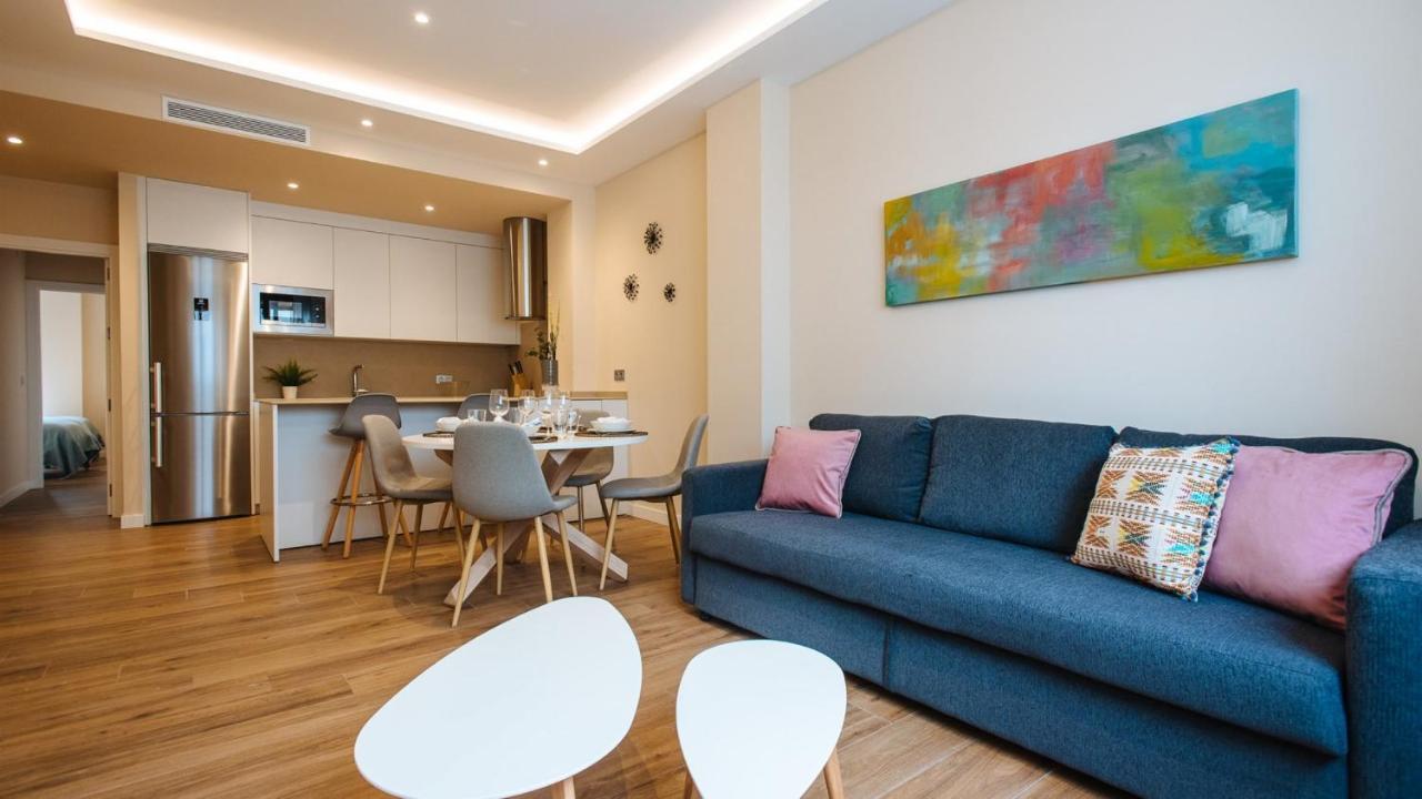 Magno Apartments San Martín Terrace Sevilla Exterior foto