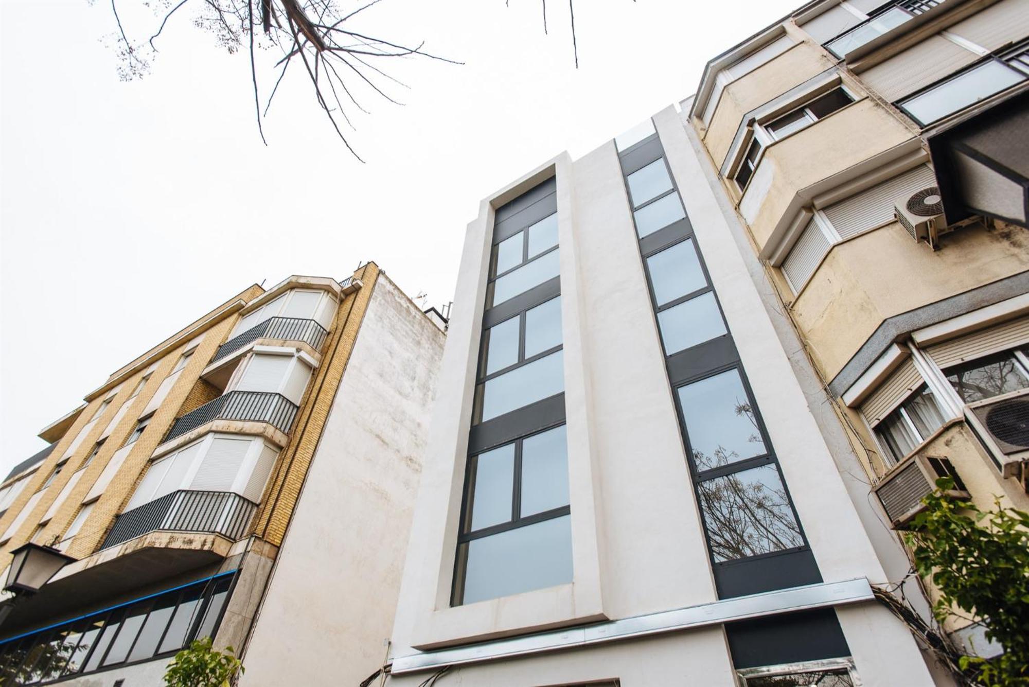 Magno Apartments San Martín Terrace Sevilla Exterior foto